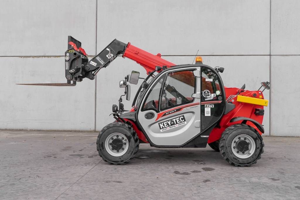 Teleskoplader del tipo Manitou MT 625, Gebrauchtmaschine In Moerbeke (Immagine 4)