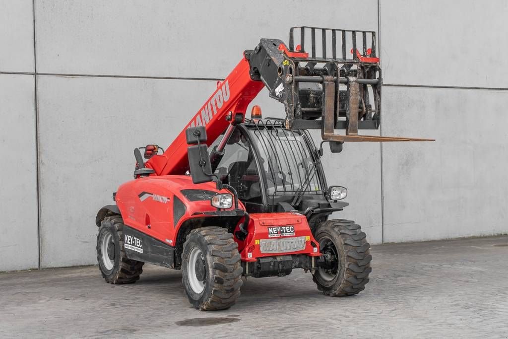 Teleskoplader tip Manitou MT 625, Gebrauchtmaschine in Moerbeke (Poză 3)