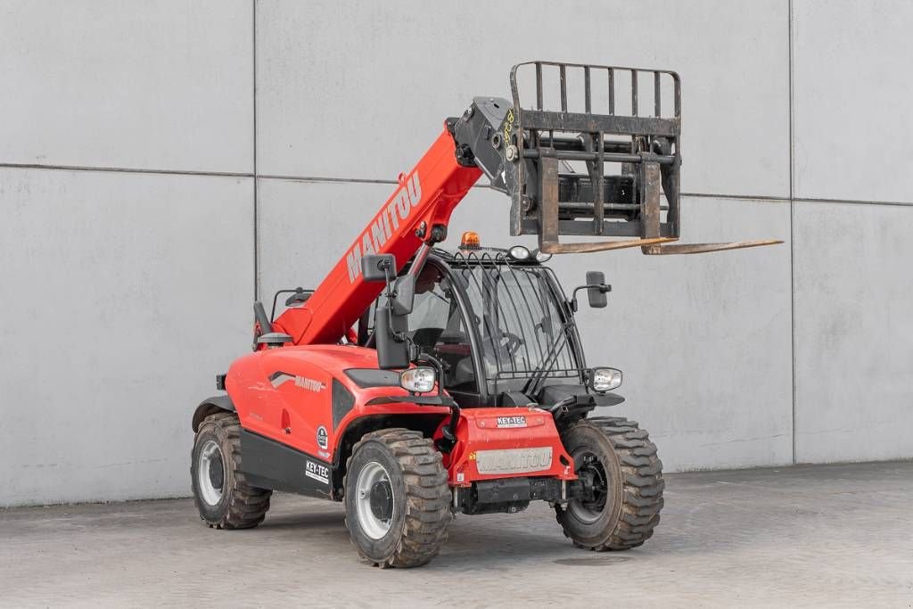 Teleskoplader typu Manitou MT 625, Gebrauchtmaschine v Moerbeke (Obrázek 3)