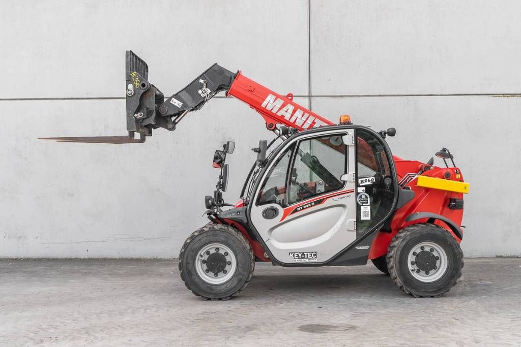 Teleskoplader typu Manitou MT 625, Gebrauchtmaschine v Moerbeke (Obrázek 4)