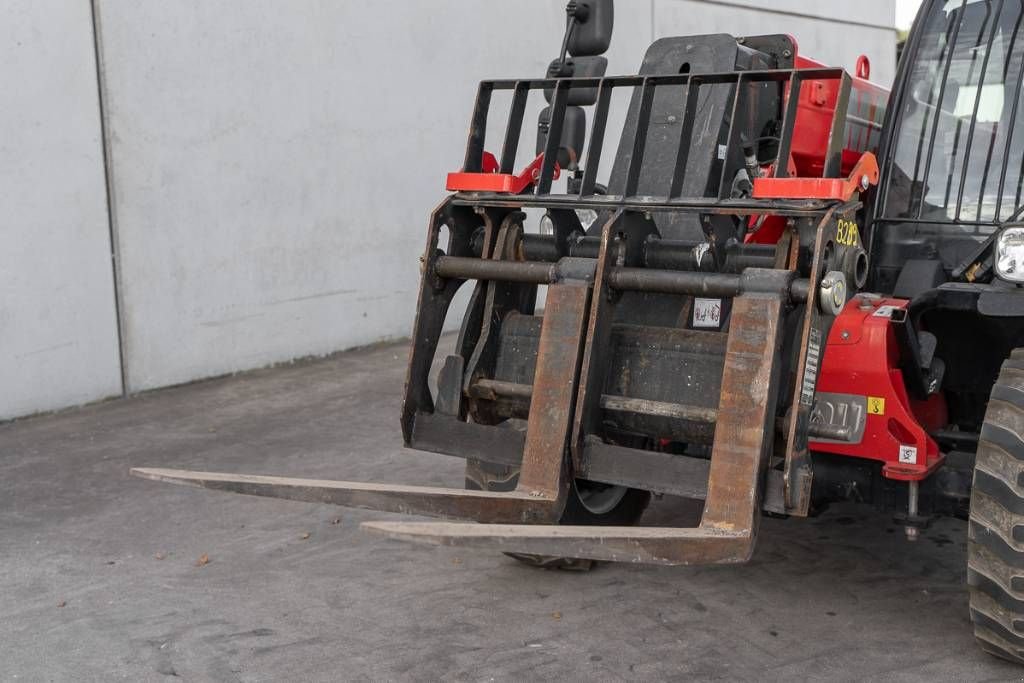 Teleskoplader typu Manitou MT 625, Gebrauchtmaschine v Moerbeke (Obrázek 9)