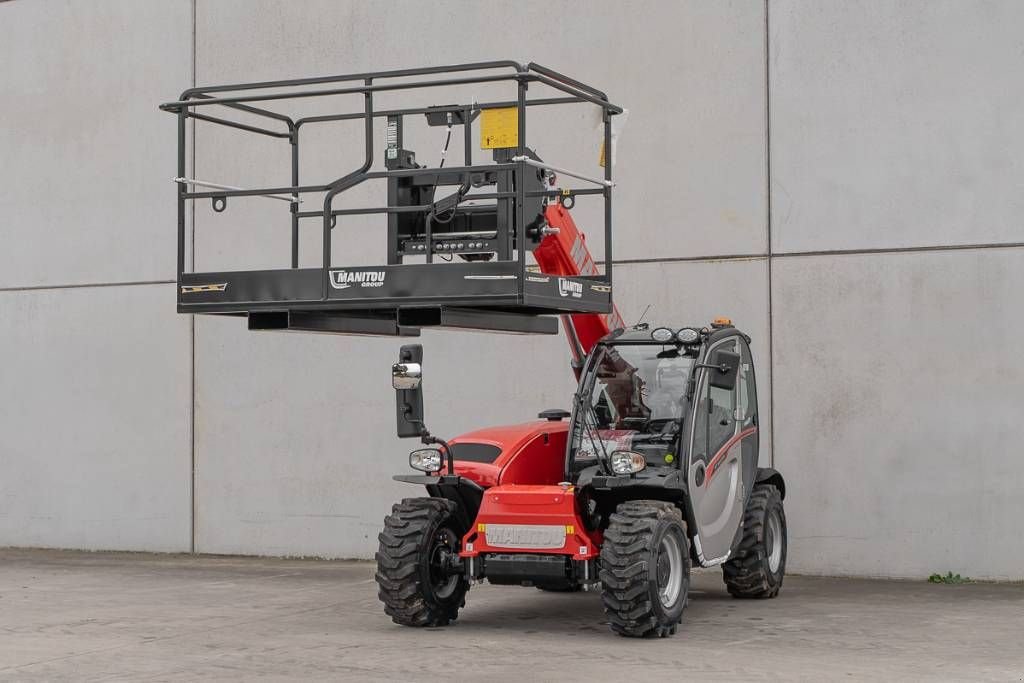 Teleskoplader tip Manitou MT 625, Neumaschine in Moerbeke (Poză 1)