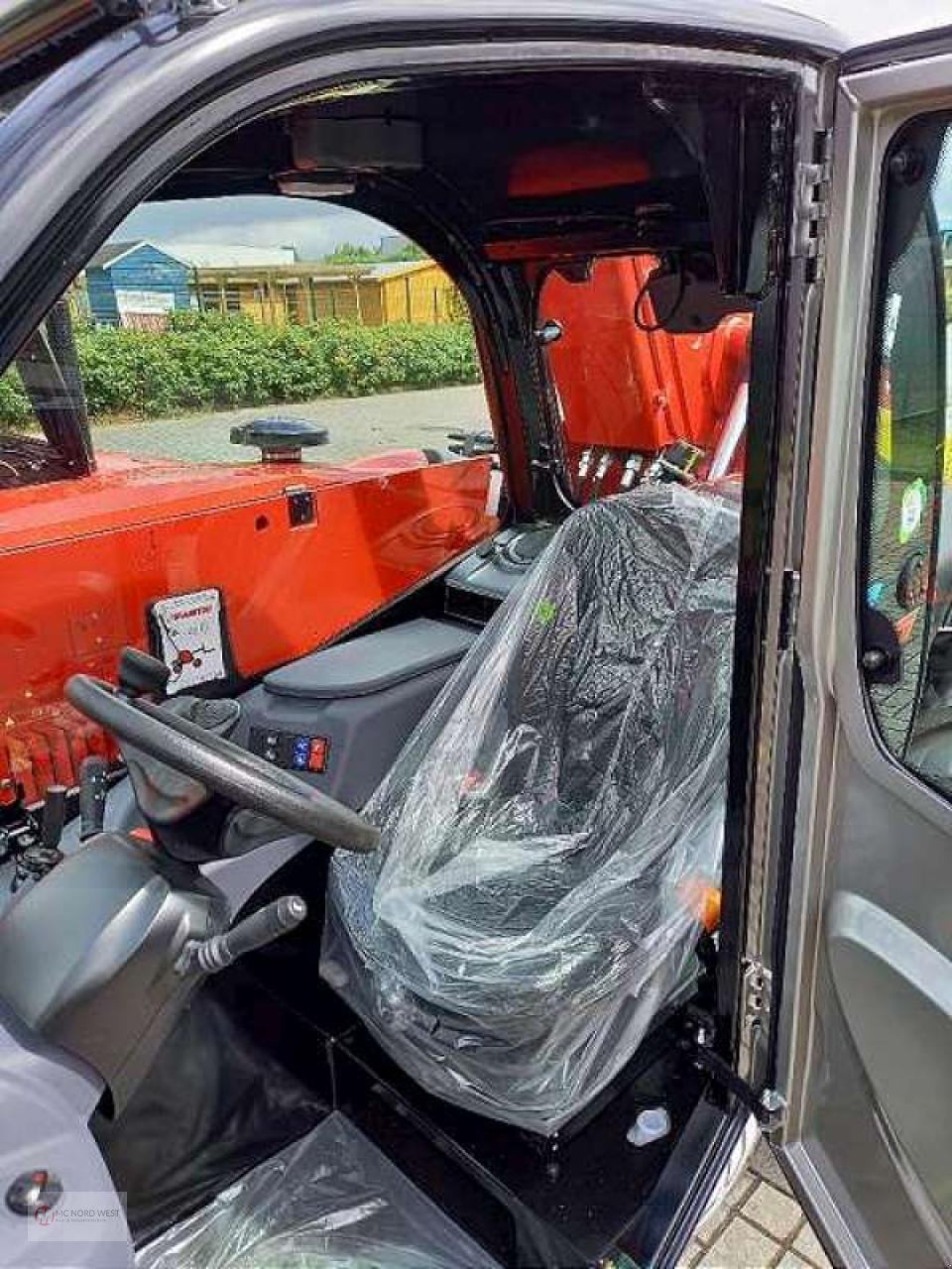 Teleskoplader του τύπου Manitou MT 730 H, Neumaschine σε Oyten (Φωτογραφία 9)