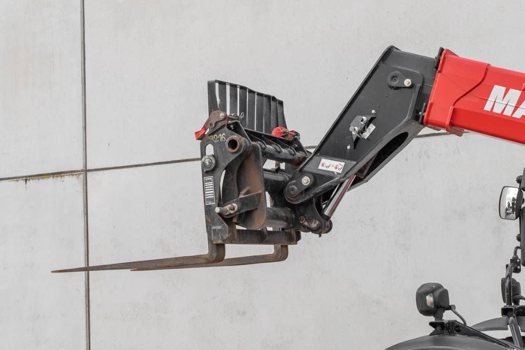 Teleskoplader of the type Manitou MT 730, Gebrauchtmaschine in Moerbeke (Picture 9)