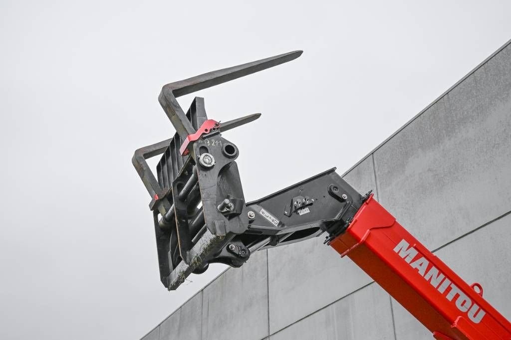 Teleskoplader типа Manitou MT 730, Gebrauchtmaschine в Moerbeke (Фотография 9)