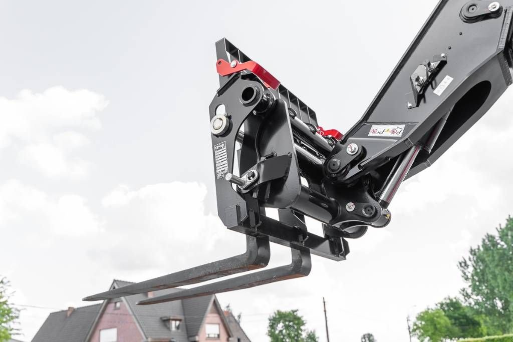 Teleskoplader of the type Manitou MT 930, Neumaschine in Moerbeke (Picture 10)