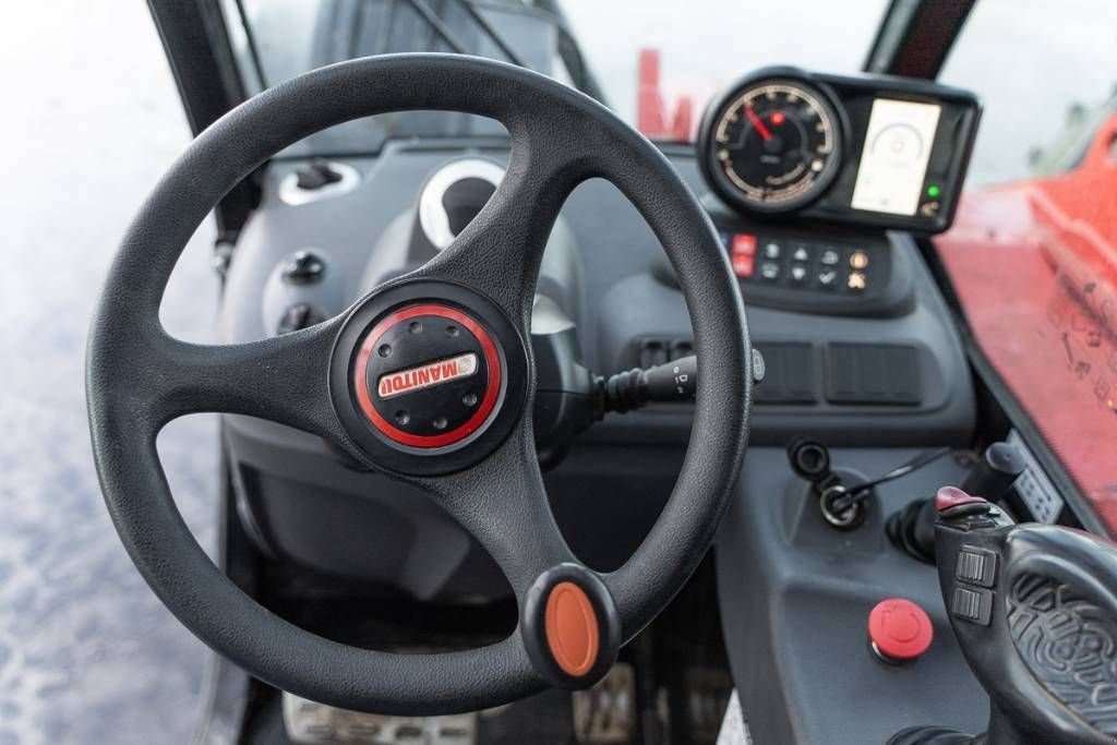 Teleskoplader a típus Manitou MT 930, Gebrauchtmaschine ekkor: Moerbeke (Kép 8)