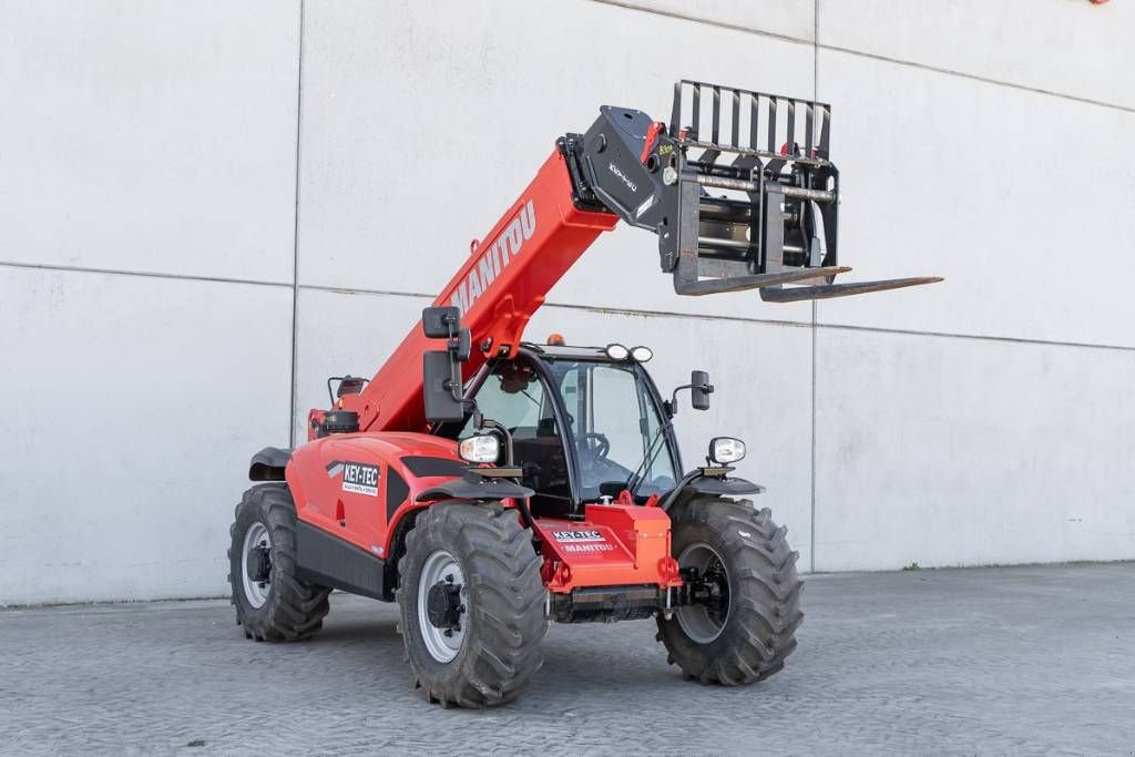 Teleskoplader des Typs Manitou MT 930, Neumaschine in Moerbeke (Bild 2)