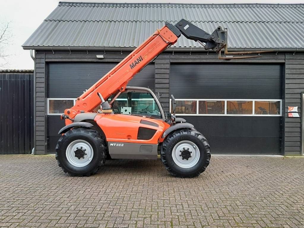Teleskoplader Türe ait Manitou MT 932 verreiker met vorken, Gebrauchtmaschine içinde Ederveen (resim 3)