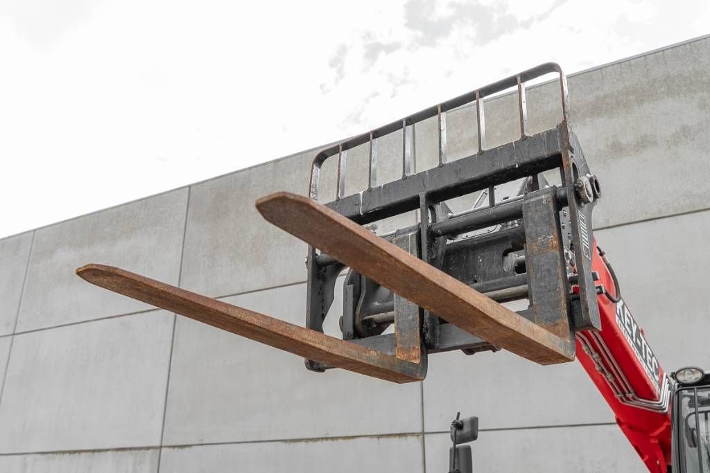 Teleskoplader of the type Manitou MT 933 Easy, Gebrauchtmaschine in Moerbeke (Picture 9)