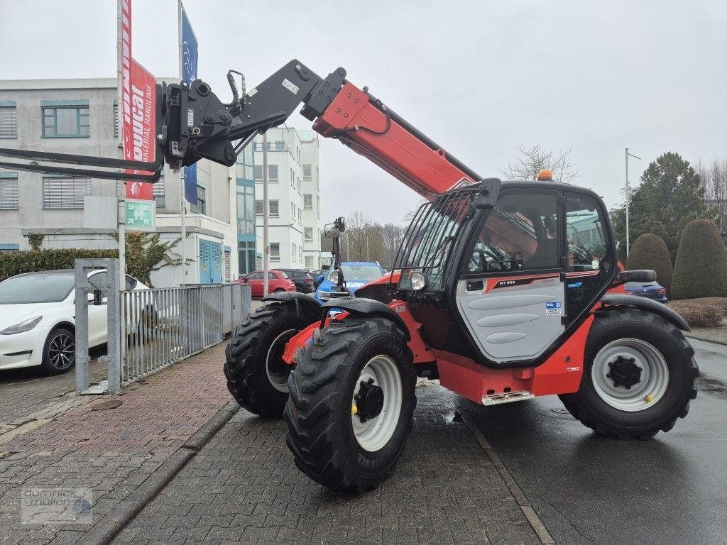 Teleskoplader typu Manitou MT 933 EASY, Gebrauchtmaschine w Friedrichsdorf (Zdjęcie 1)