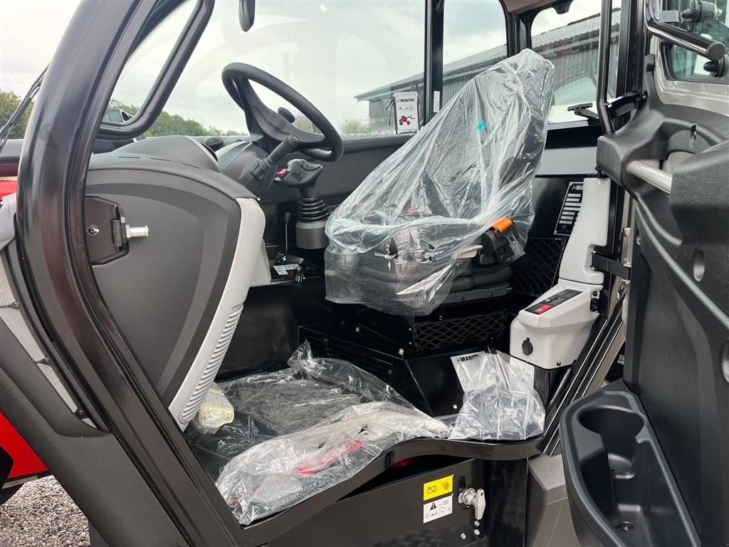 Teleskoplader des Typs Manitou MT 935 NY MODEL, Gebrauchtmaschine in Mariager (Bild 9)