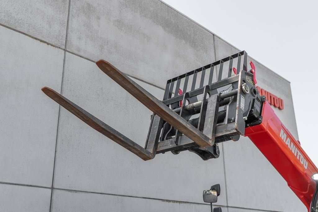 Teleskoplader tip Manitou MT 935, Neumaschine in Moerbeke (Poză 9)