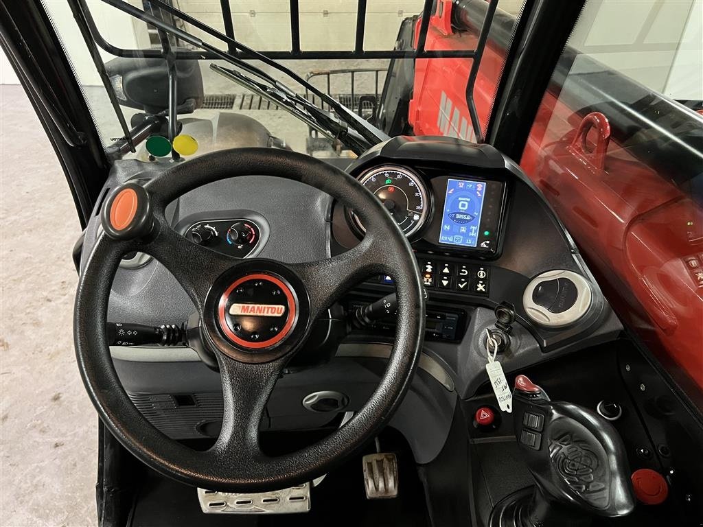 Teleskoplader del tipo Manitou MT1335, Gebrauchtmaschine In Ølen (Immagine 15)