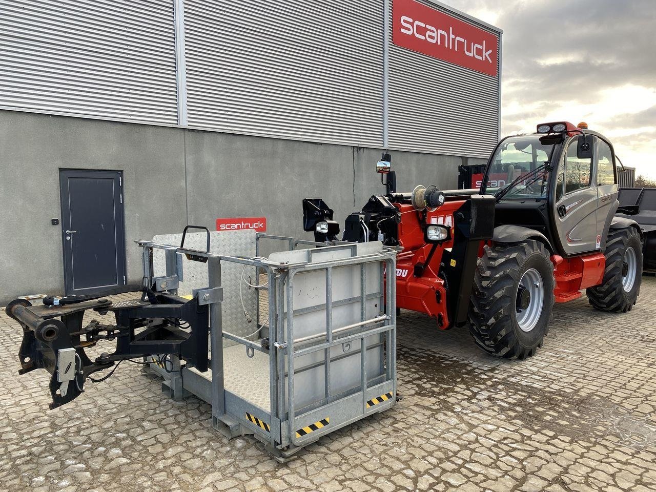 Teleskoplader of the type Manitou MT1440A ST3B, Gebrauchtmaschine in Skive (Picture 1)