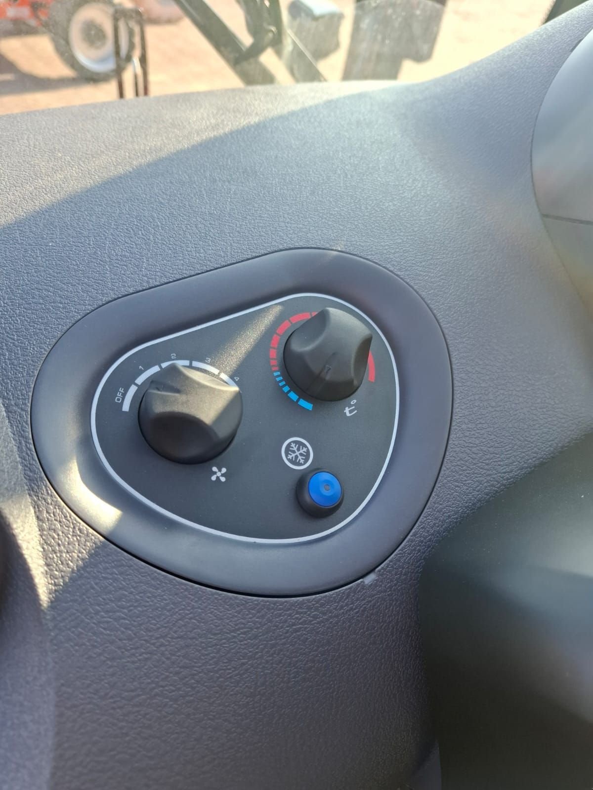 Teleskoplader of the type Manitou MT1840 EASY 75D, Neumaschine in Bergschenhoek (Picture 8)