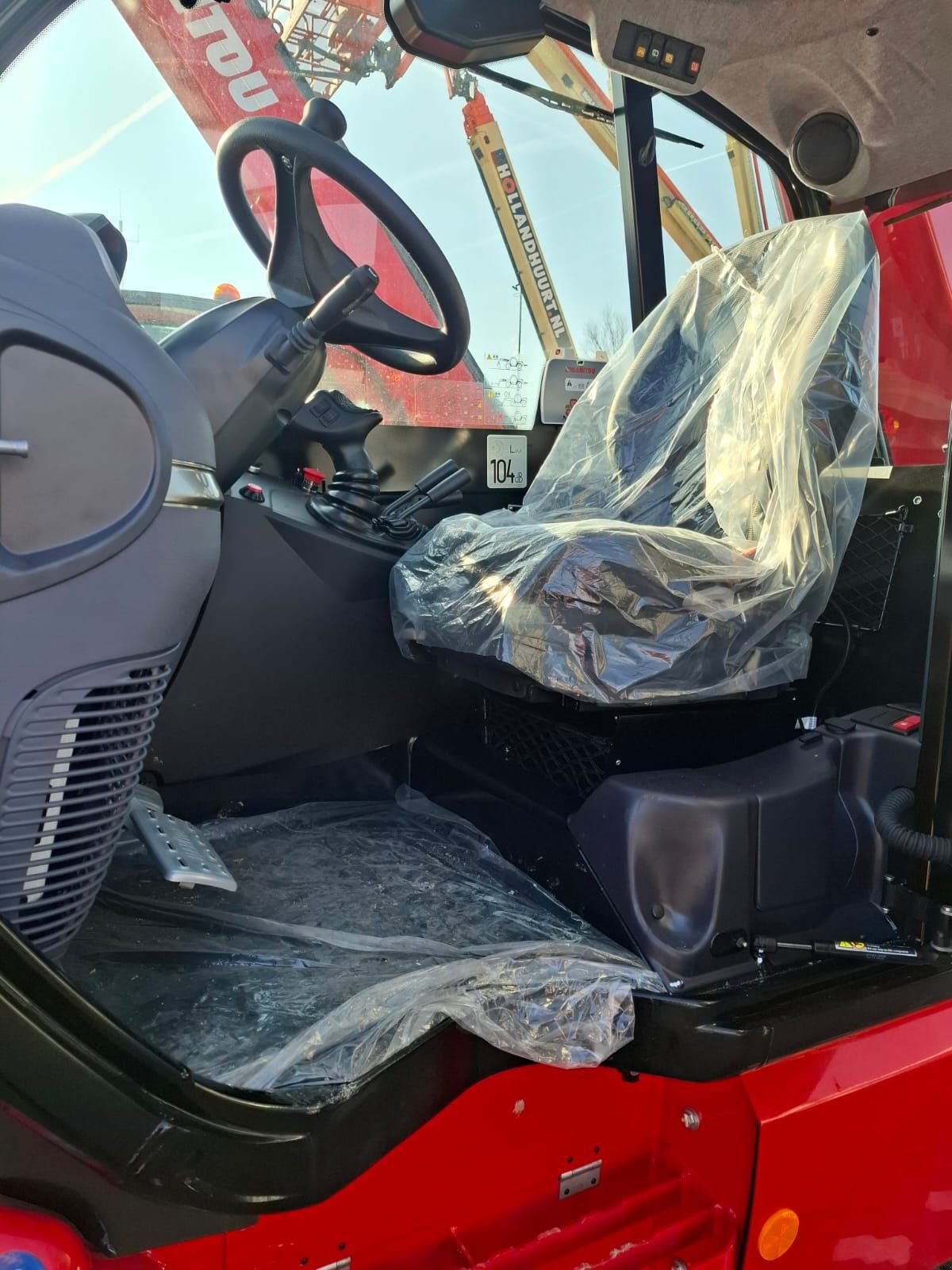 Teleskoplader of the type Manitou MT1840 EASY 75D, Neumaschine in Bergschenhoek (Picture 9)