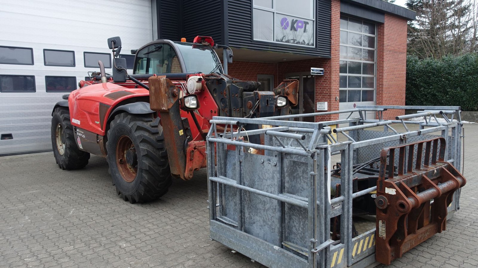Teleskoplader des Typs Manitou MT1840A ST3B // Med kurv, gafler, dreje led og trådløs fjernbetjening, Gebrauchtmaschine in Skive (Bild 1)