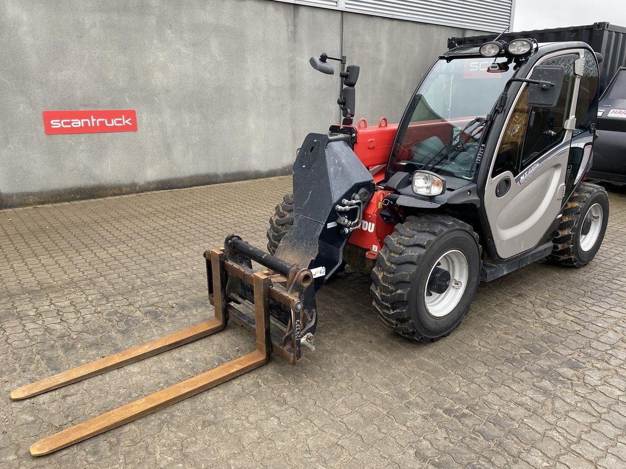 Teleskoplader typu Manitou MT420H Comfort, Gebrauchtmaschine v Skive (Obrázek 1)