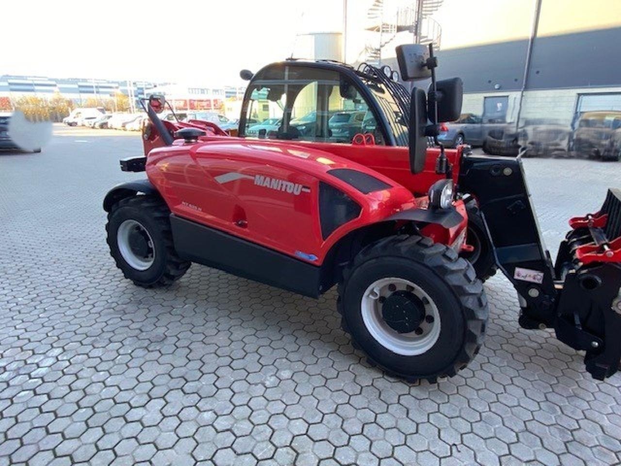 Teleskoplader typu Manitou MT625 COMFORT ST5, Gebrauchtmaschine v Skive (Obrázek 4)