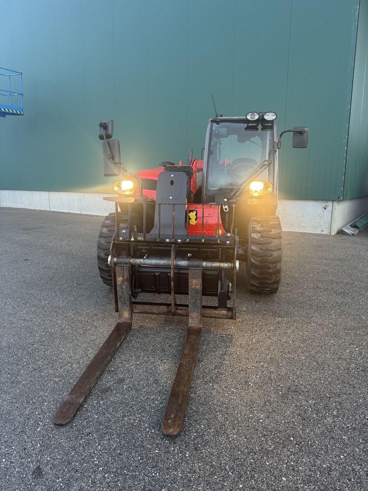 Teleskoplader du type Manitou MT625 H, Gebrauchtmaschine en Wolfsbach (Photo 3)