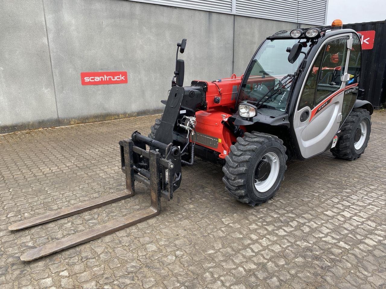 Teleskoplader типа Manitou MT625H COMFORT ST5, Gebrauchtmaschine в Skive (Фотография 1)