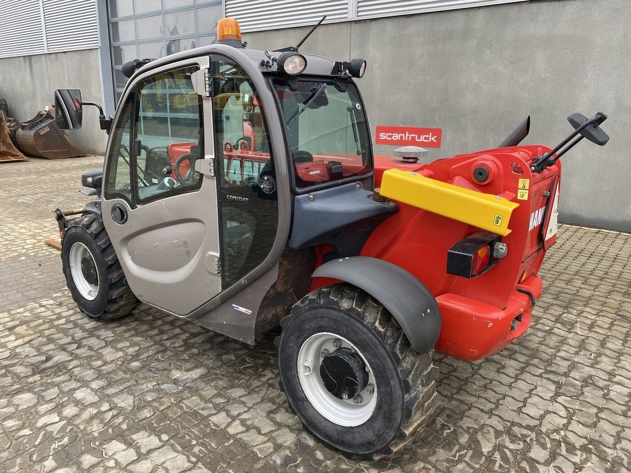 Teleskoplader от тип Manitou MT625H COMFORT, Gebrauchtmaschine в Skive (Снимка 2)