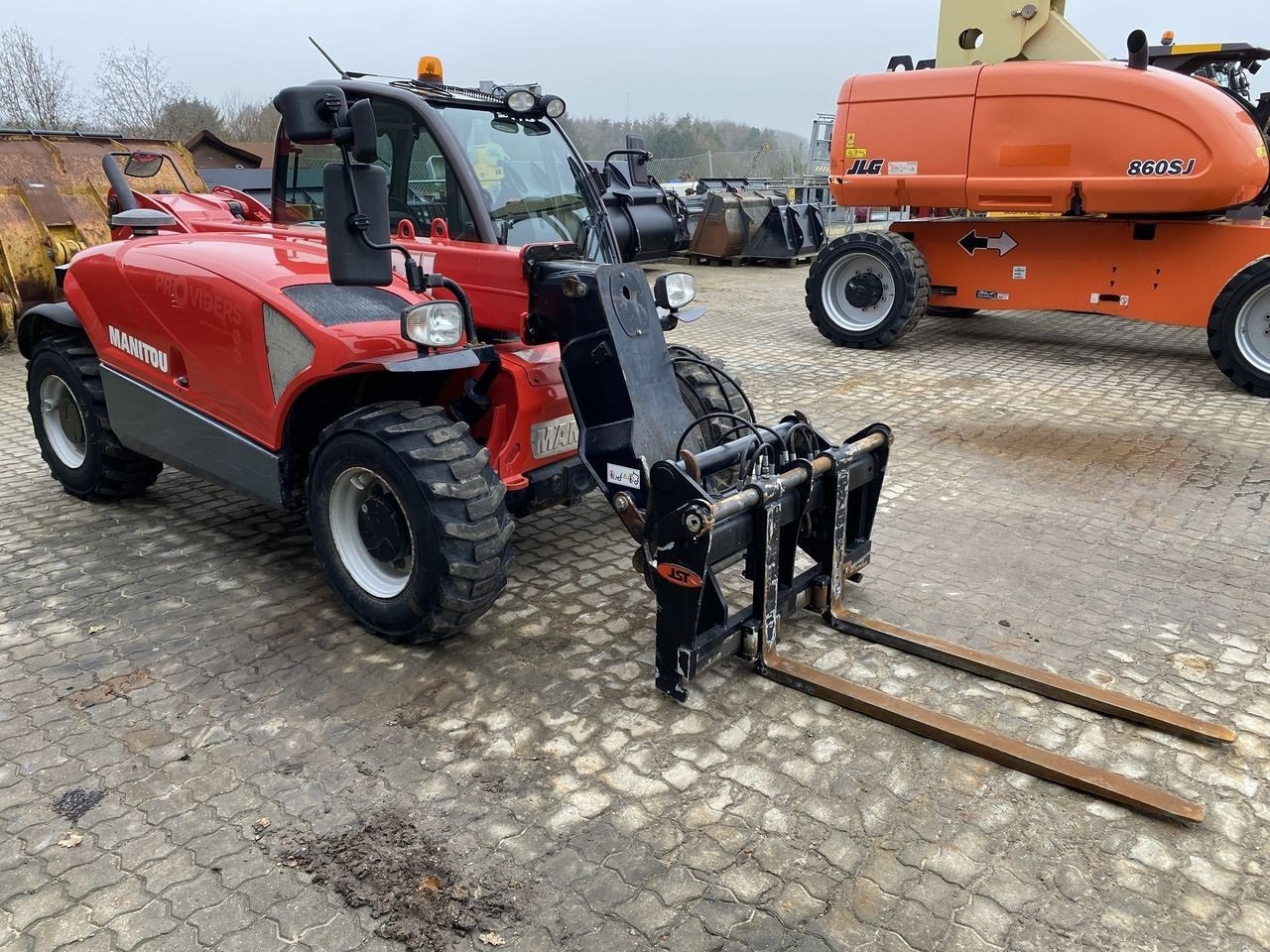 Teleskoplader от тип Manitou MT625H COMFORT, Gebrauchtmaschine в Skive (Снимка 5)