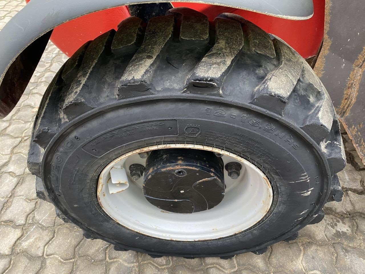 Teleskoplader от тип Manitou MT625H COMFORT, Gebrauchtmaschine в Skive (Снимка 8)