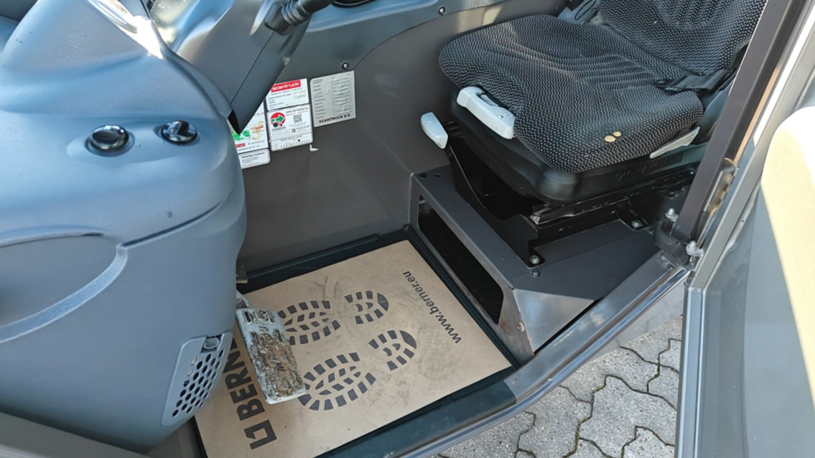 Teleskoplader Türe ait Manitou MT625H, Gebrauchtmaschine içinde Vrå (resim 14)