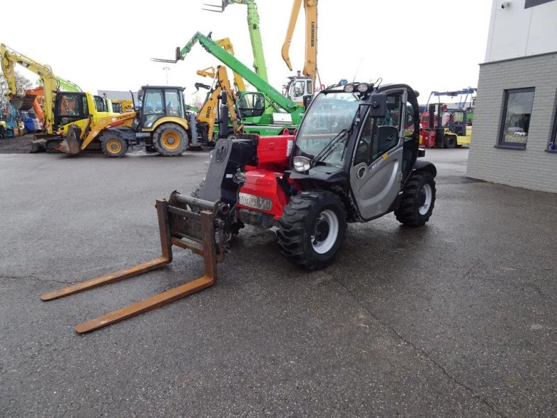 Teleskoplader tip Manitou MT625H, Gebrauchtmaschine in Zutphen (Poză 1)