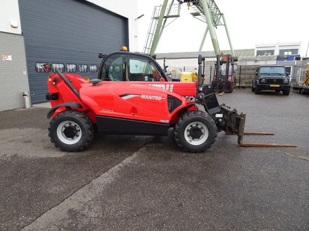 Teleskoplader van het type Manitou MT625H, Gebrauchtmaschine in Zutphen (Foto 9)
