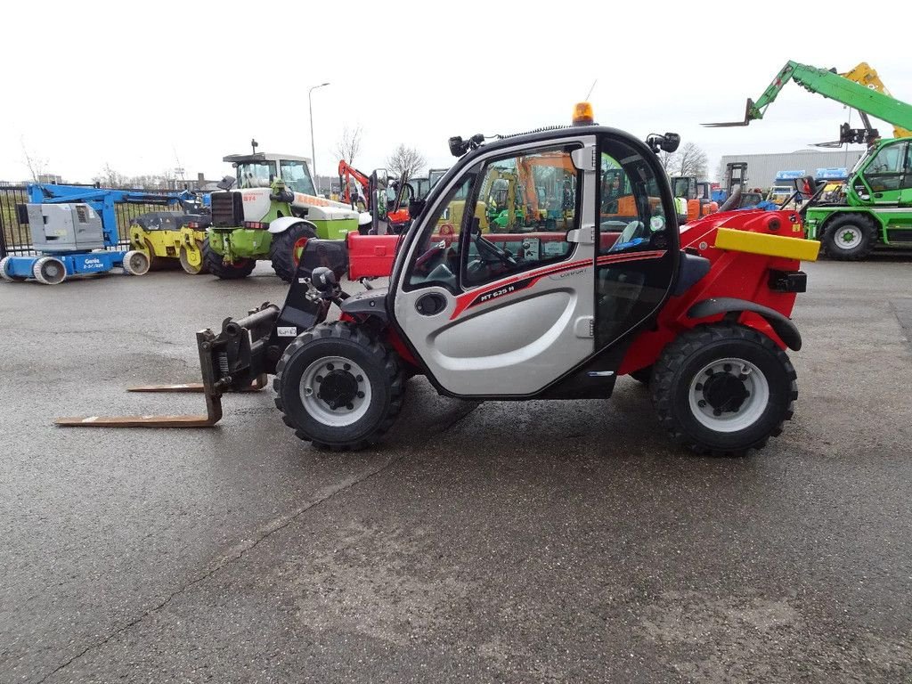 Teleskoplader van het type Manitou MT625H, Gebrauchtmaschine in Zutphen (Foto 8)