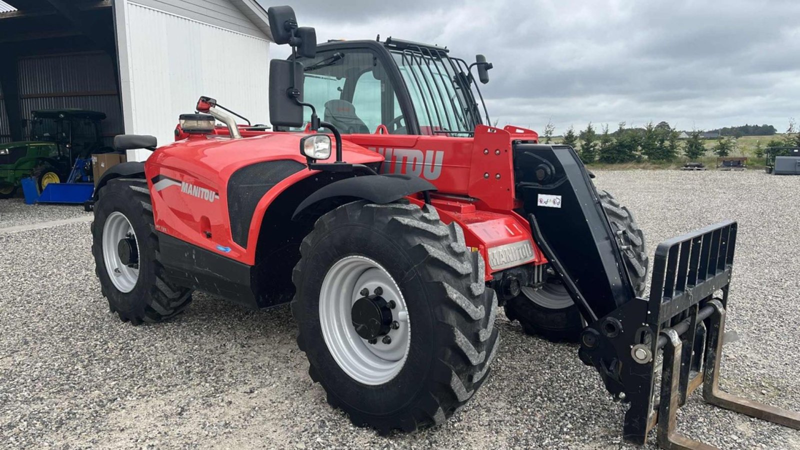 Teleskoplader of the type Manitou MT733, Gebrauchtmaschine in Mariager (Picture 4)
