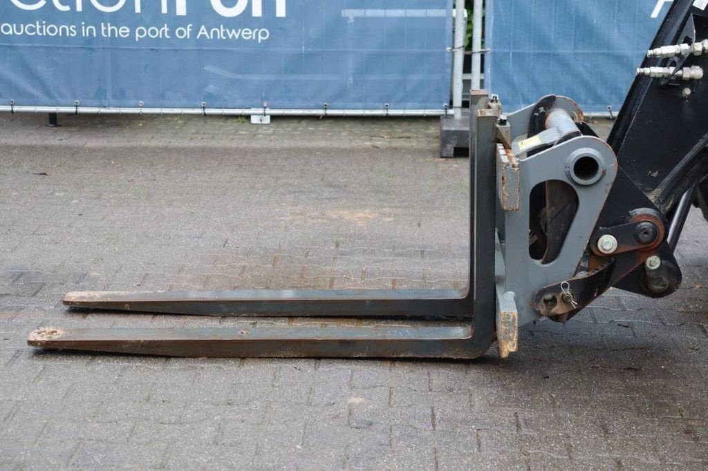 Teleskoplader типа Manitou MT733, Gebrauchtmaschine в Antwerpen (Фотография 11)