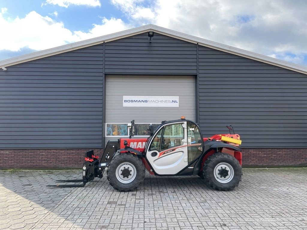 Teleskoplader of the type Manitou MT930 H comfort verreiker NEW, Neumaschine in Neer (Picture 10)
