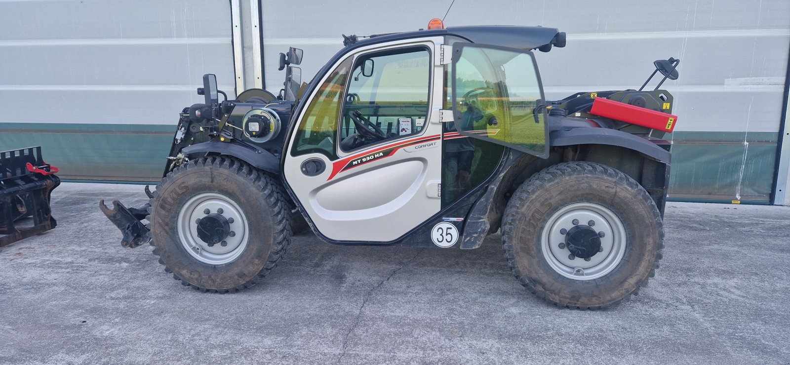 Teleskoplader tip Manitou MT930 HA 75K Teleskoplader Arbeitsbühne Arbeitskorb BJ. 2023 850 Stunden, Gebrauchtmaschine in Palling (Poză 2)