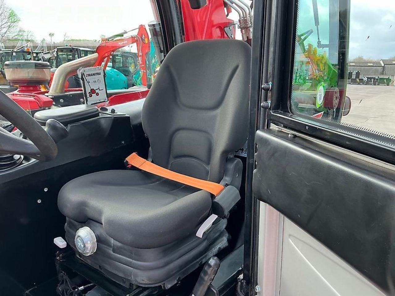 Teleskoplader of the type Manitou mt933 easy comfort telehandler (st25799), Gebrauchtmaschine in SHAFTESBURY (Picture 19)