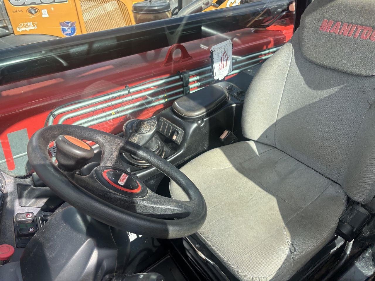 Teleskoplader of the type Manitou MT933 EASY COMFORT, Gebrauchtmaschine in Skive (Picture 3)