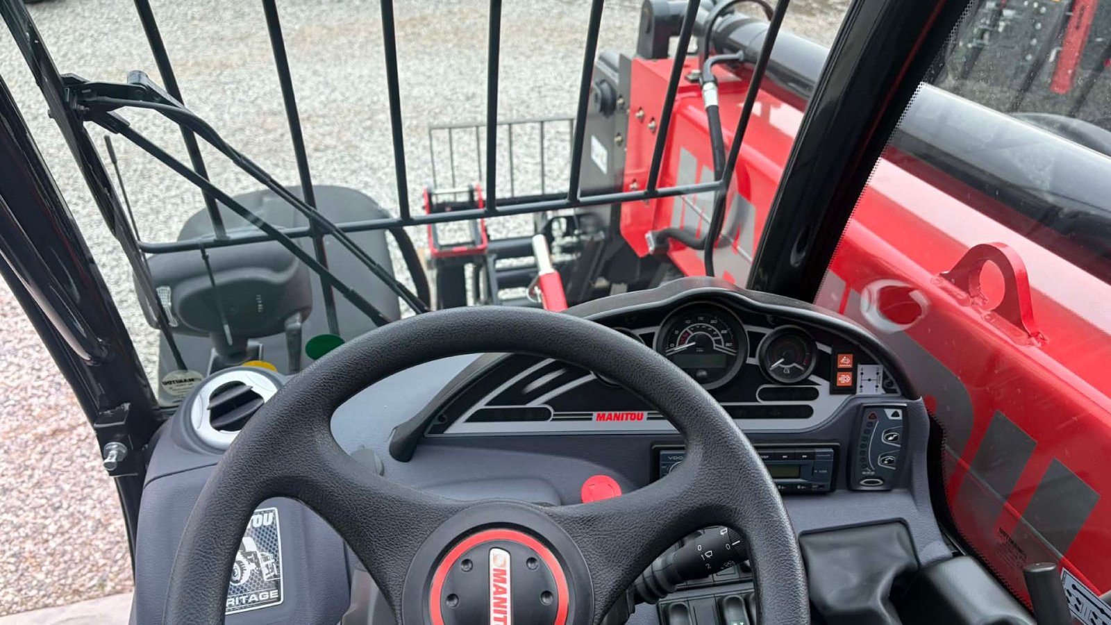 Teleskoplader типа Manitou MT933, Gebrauchtmaschine в Mariager (Фотография 11)