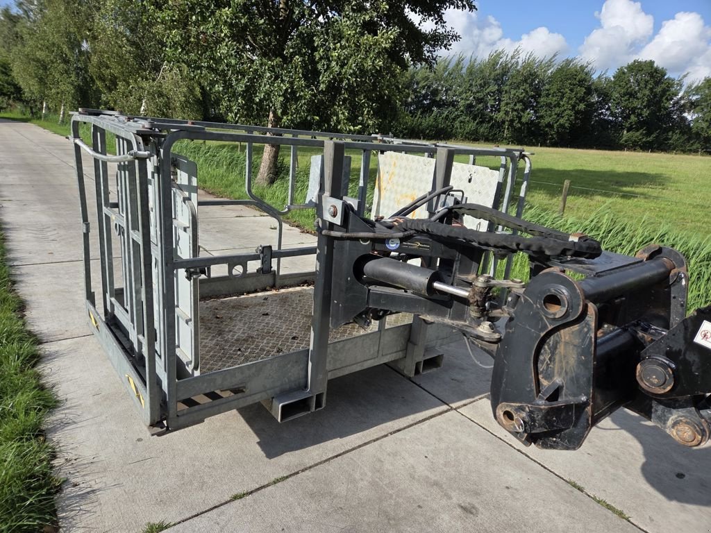 Teleskoplader typu Manitou NAC225/4MT werkbak 365 kg, Gebrauchtmaschine v Lunteren (Obrázek 7)