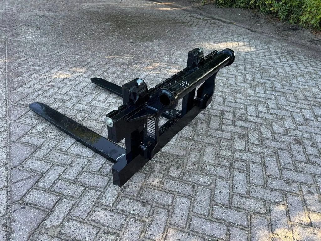 Teleskoplader of the type Manitou ongebruikte vorkenborden 4500kg, Gebrauchtmaschine in Harskamp (Picture 6)