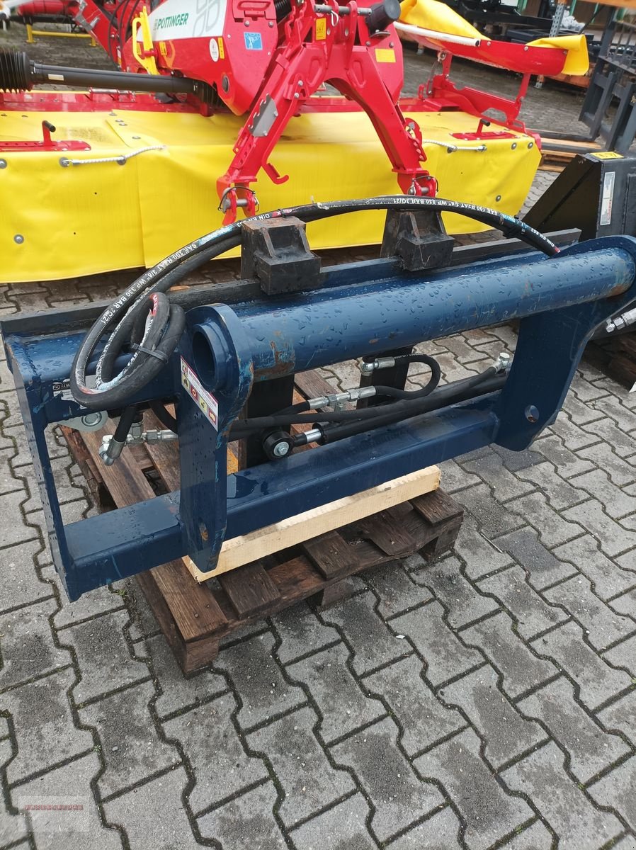 Teleskoplader des Typs Manitou Palettengabel für Manitou hydraulische Zinkenver, Gebrauchtmaschine in Tarsdorf (Bild 3)