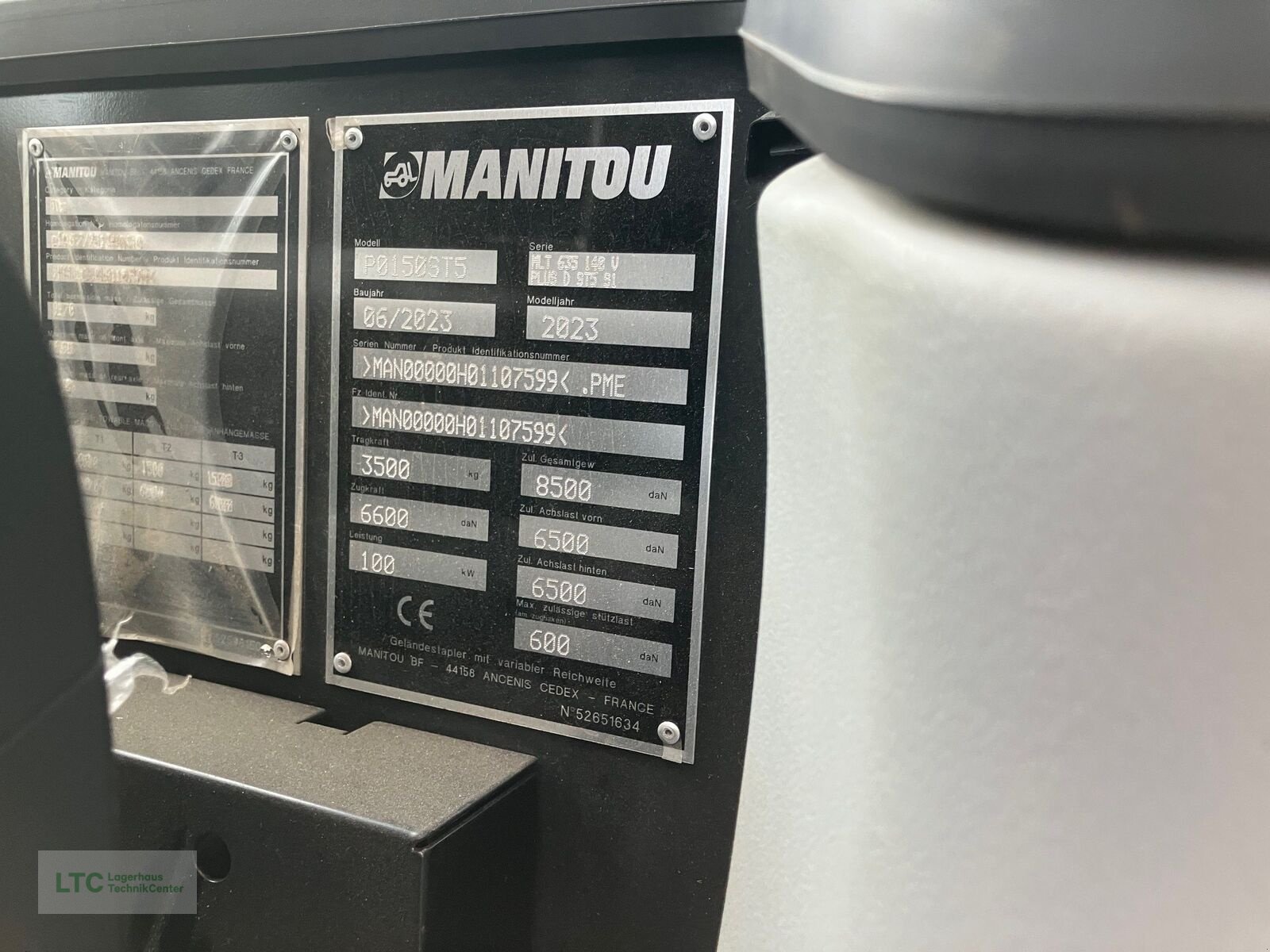 Teleskoplader of the type Manitou Teleskoplader MLT 635 Premium, Vorführmaschine in Korneuburg (Picture 22)