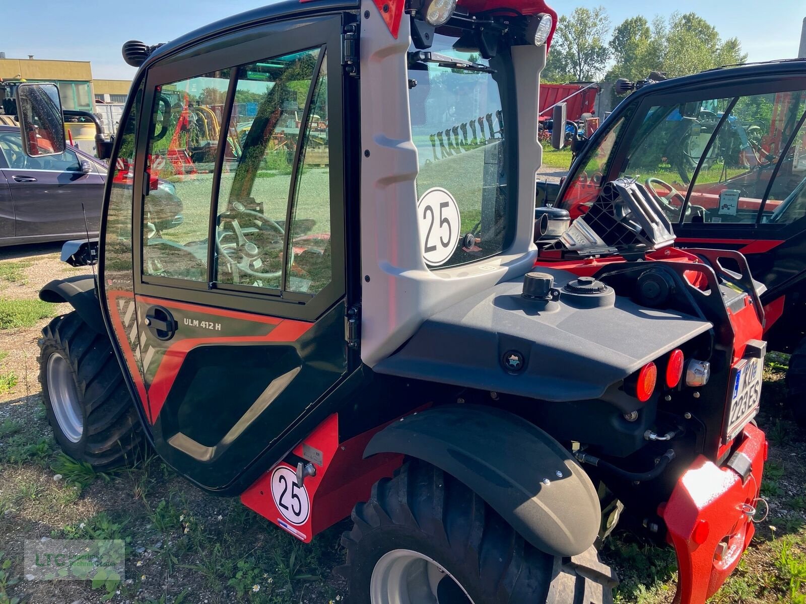 Teleskoplader of the type Manitou ULM 412 H, Vorführmaschine in Herzogenburg (Picture 7)
