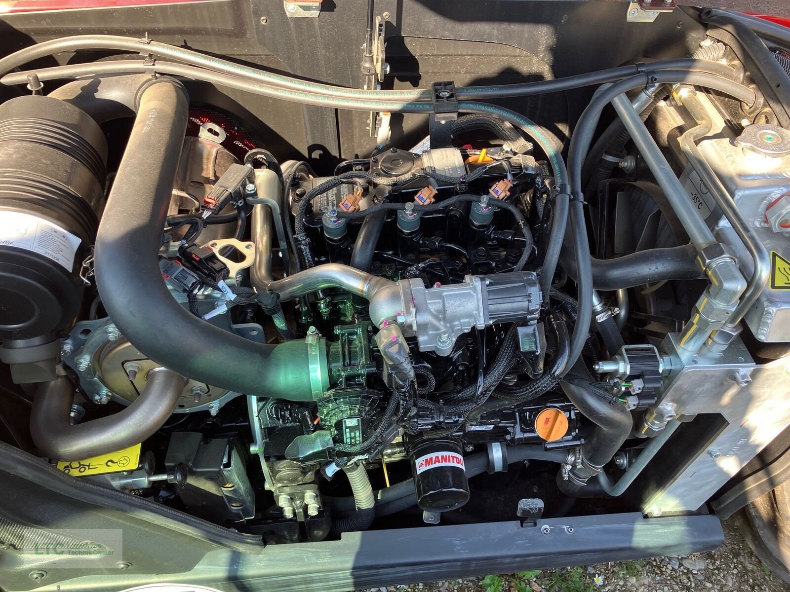 Teleskoplader of the type Manitou ULM 412 H, Vorführmaschine in Herzogenburg (Picture 9)