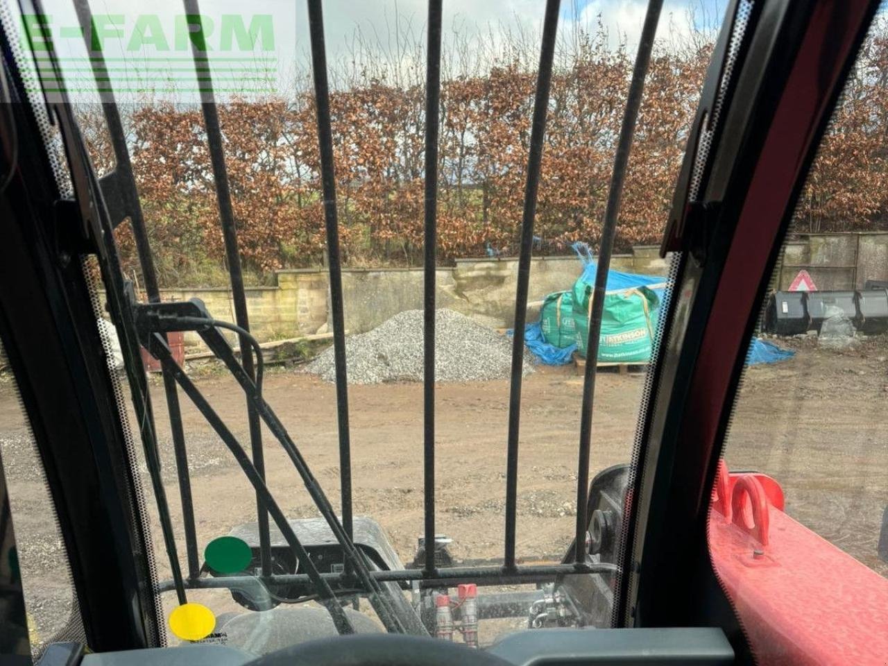 Teleskoplader of the type Manitou ULM 412 H, Gebrauchtmaschine in CARLISLE (Picture 3)