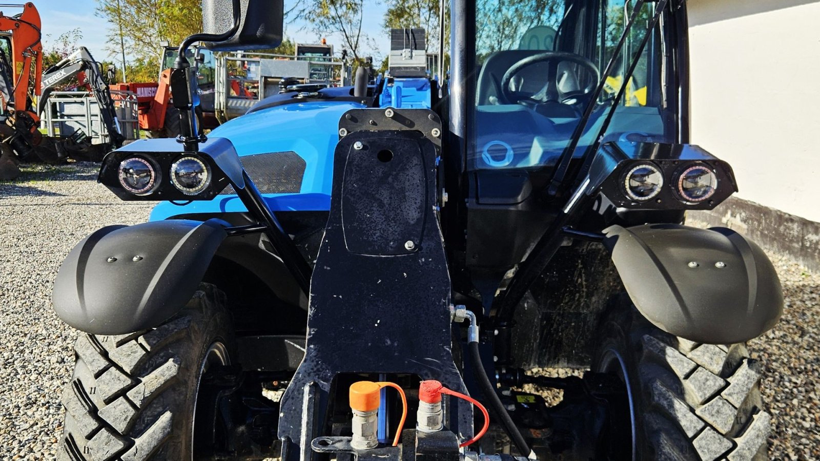 Teleskoplader Türe ait Manitou ULM 415 H / tæt på ny stand / inkl. redskaber / kan køres på trailer, Gebrauchtmaschine içinde Arden (resim 5)