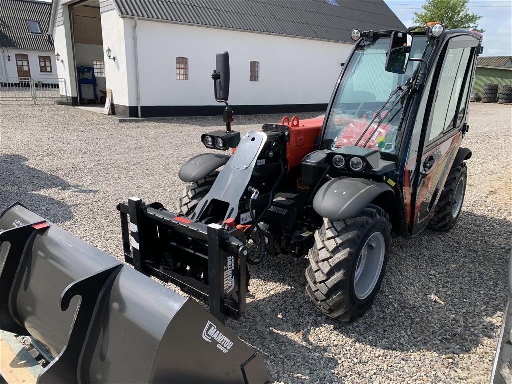 Teleskoplader tip Manitou ULM412 Comfort, Gebrauchtmaschine in Mariager (Poză 7)