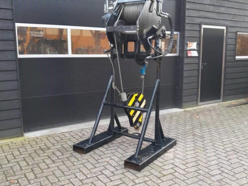 Teleskoplader tipa Manitou Winch 7.2 TON - Lier - Trieul, Gebrauchtmaschine u Ederveen (Slika 1)